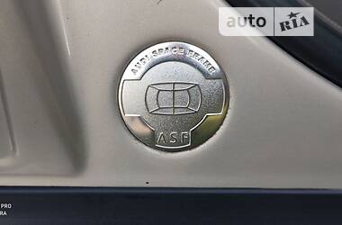 Седан Audi A8 2000 в Новой Ушице