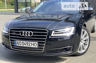 Седан Audi A8 2015 в Ужгороде