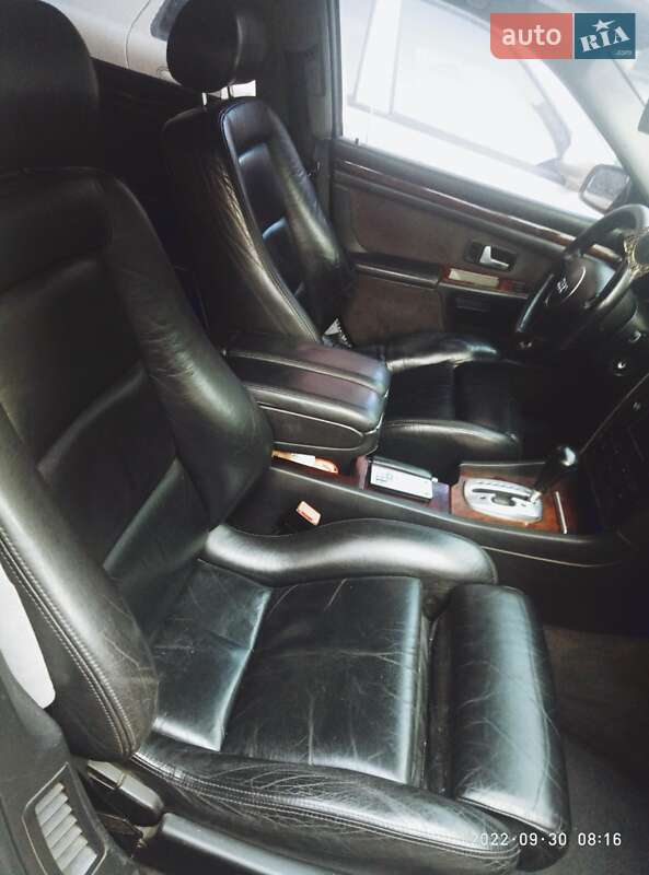 Седан Audi A8 2000 в Одессе