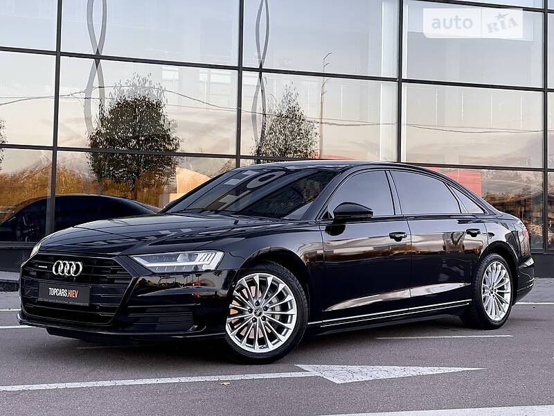 Седан Audi A8 2021 в Киеве