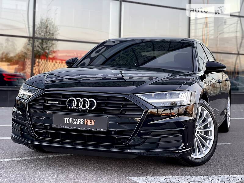 Седан Audi A8 2021 в Киеве