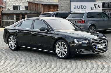 Седан Audi A8 2011 в 