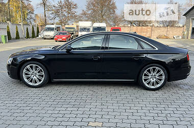 Седан Audi A8 2011 в 
