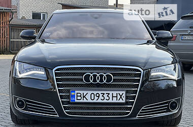 Седан Audi A8 2011 в 