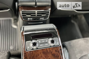 Седан Audi A8 2011 в 
