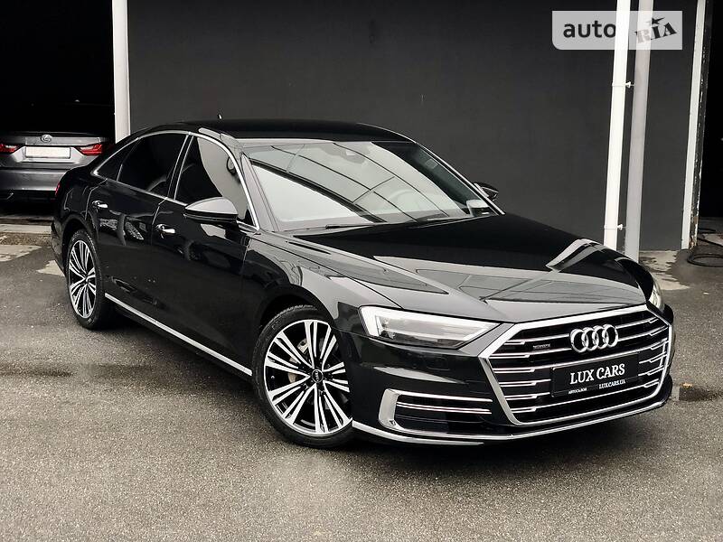 Седан Audi A8 2018 в Києві