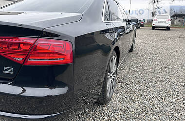 Седан Audi A8 2010 в 