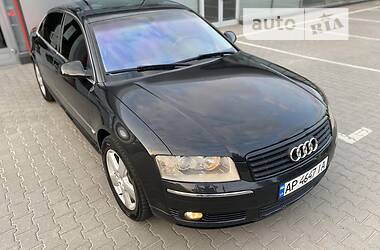 Седан Audi A8 2004 в 