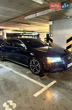 Седан Audi A8 2012 в Киеве