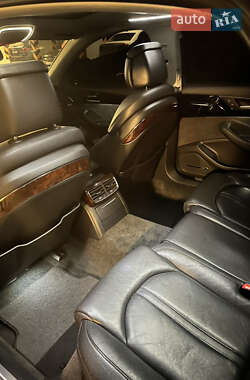 Седан Audi A8 2012 в Киеве