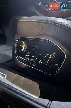 Седан Audi A8 2012 в Киеве