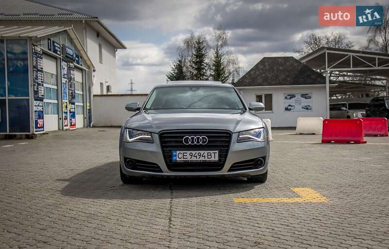 Седан Audi A8 2011 в Черновцах