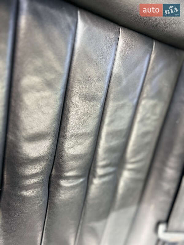 Седан Audi A8 2001 в Львове