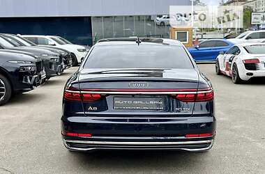 Седан Audi A8 2023 в Киеве