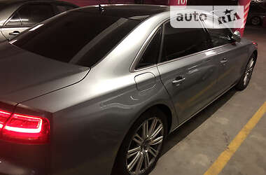 Седан Audi A8 2012 в Киеве