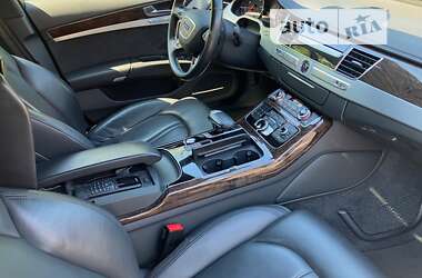 Седан Audi A8 2013 в 