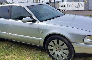 Седан Audi A8 1999 в 