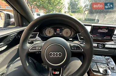 Седан Audi A8 2016 в Коломые