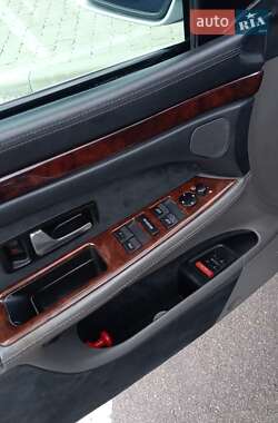 Седан Audi A8 2001 в Киеве