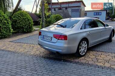 Седан Audi A8 2013 в Хусте