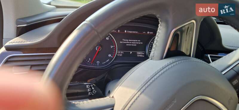 Седан Audi A8 2013 в Хусте
