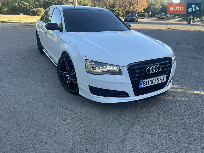 Audi A8 2012 Audi A8 2012
