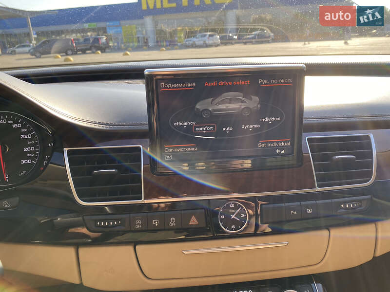 Седан Audi A8 2013 в Киеве фото 44 Седан Audi A8 2013 в Киеве