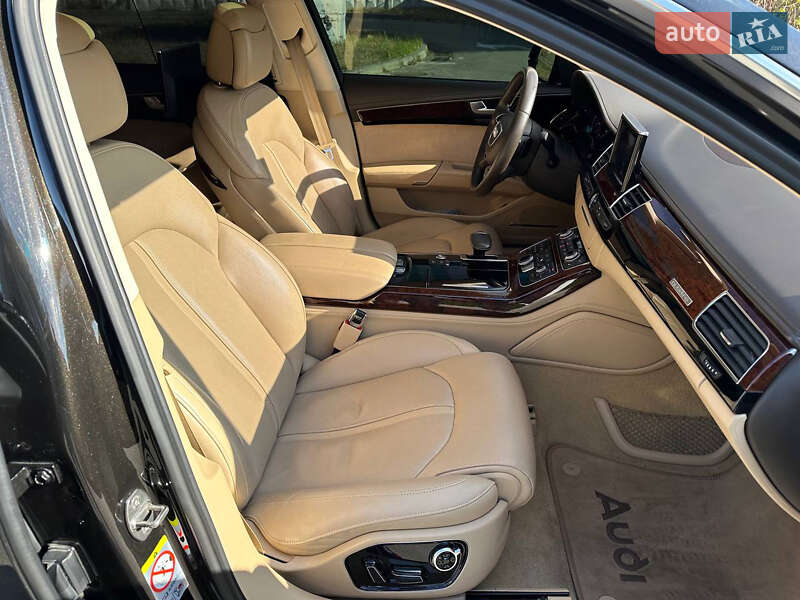 Седан Audi A8 2013 в Киеве фото 24 Седан Audi A8 2013 в Киеве