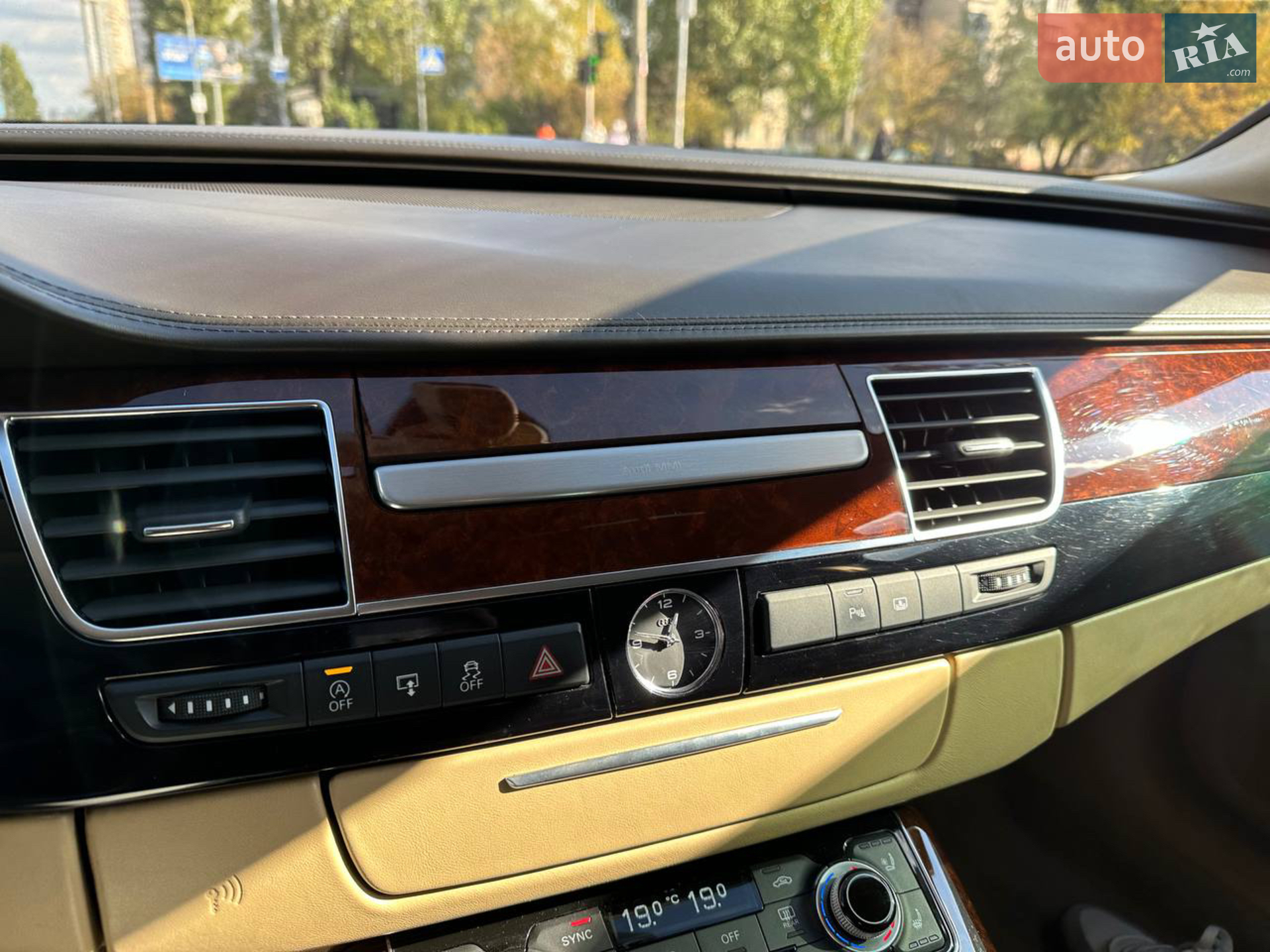 2013 Audi A8 - мініатюра 39