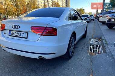 Седан Audi A8 2012 в Одессе