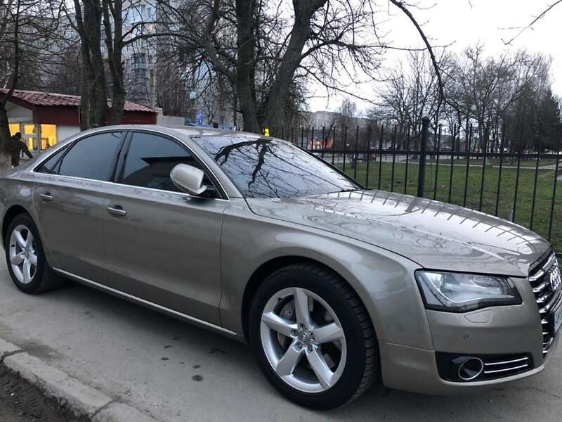 Audi A8 2010