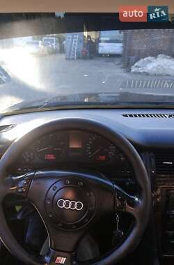 Седан Audi A8 1999 в Тернополе