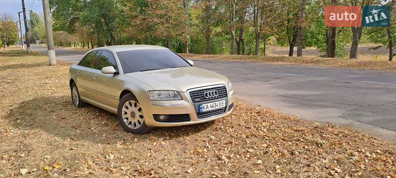 Седан Audi A8 2007 в Первомайске