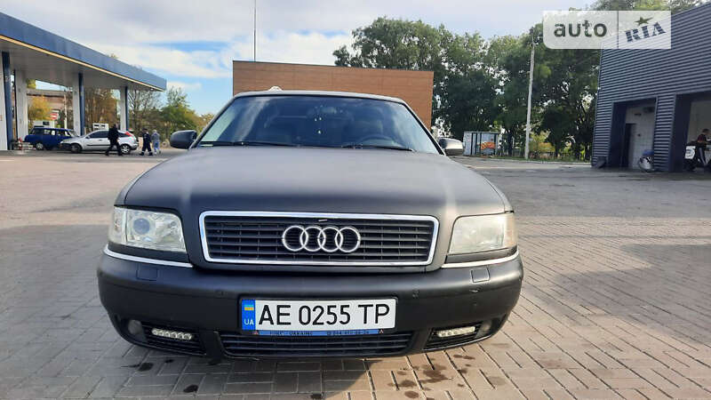 Седан Audi A8 2002 в Харькове