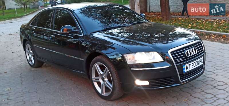 Седан Audi A8 2009 в Ивано-Франковске