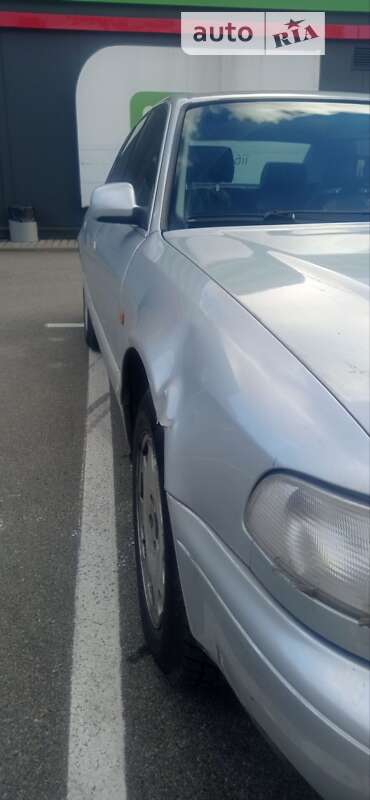 Седан Audi A8 1997 в Вышгороде