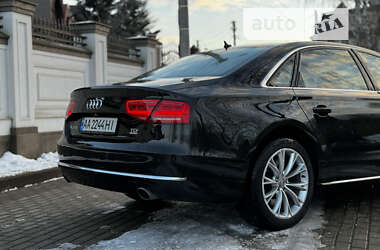 Седан Audi A8 2012 в Ровно