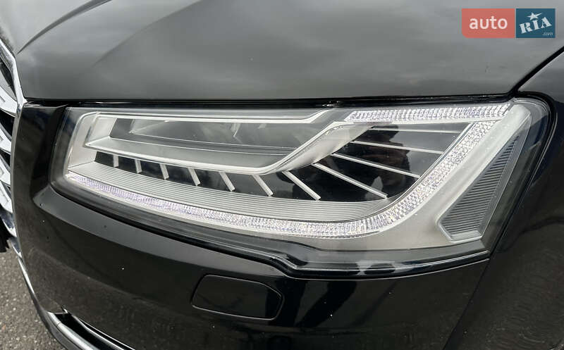 Седан Audi A8 2017 в Києві