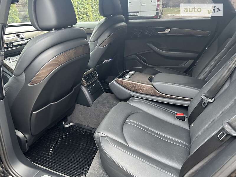 Седан Audi A8 2016 в Рівному фото 17 Седан Audi A8 2016 в Рівному