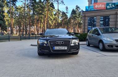 Седан Audi A8 2013 в 