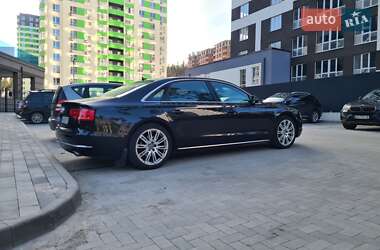 Седан Audi A8 2013 в 