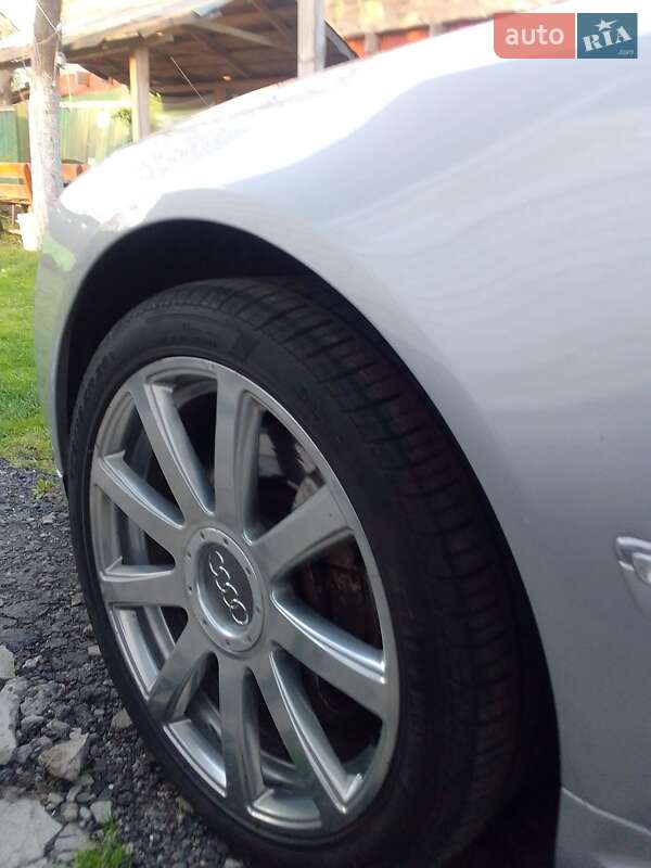Седан Audi A8 2007 в Макарові