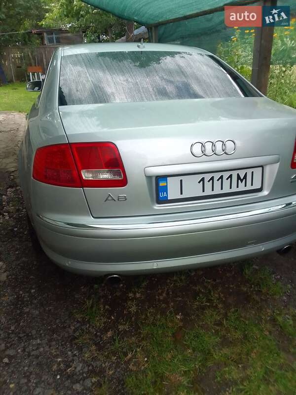 Седан Audi A8 2007 в Макарові