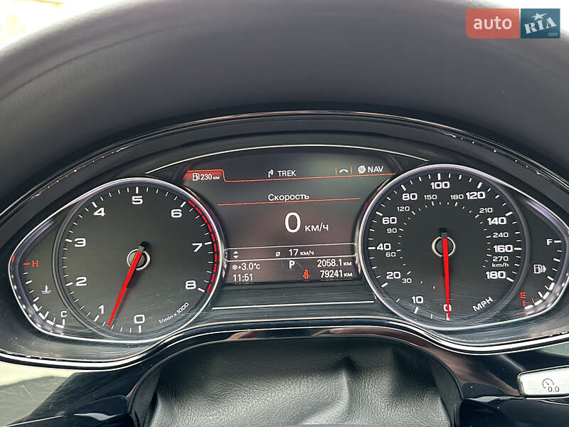 Седан Audi A8 2016 в Рівному