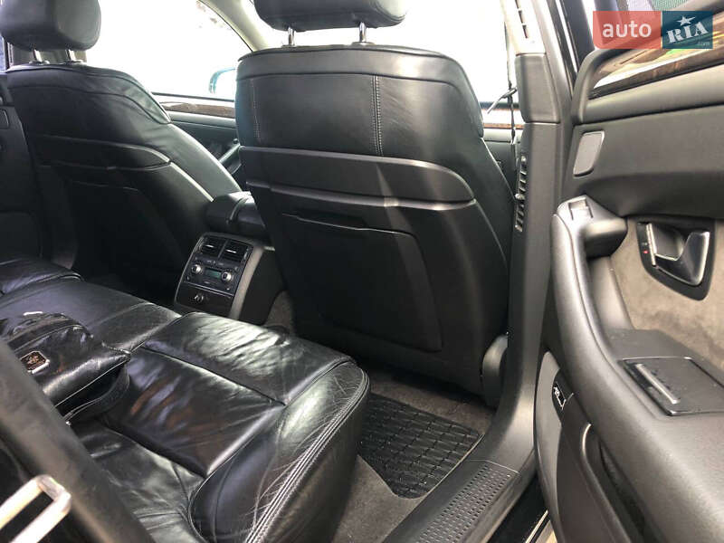 Седан Audi A8 2003 в Житомирі