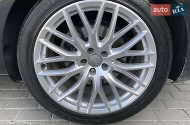 Седан Audi A8 2013 в Хмельницком