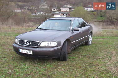 Седан Audi A8 1995 в Ужгороде