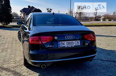 Седан Audi A8 2013 в 