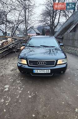 Седан Audi A8 2002 в Вижнице