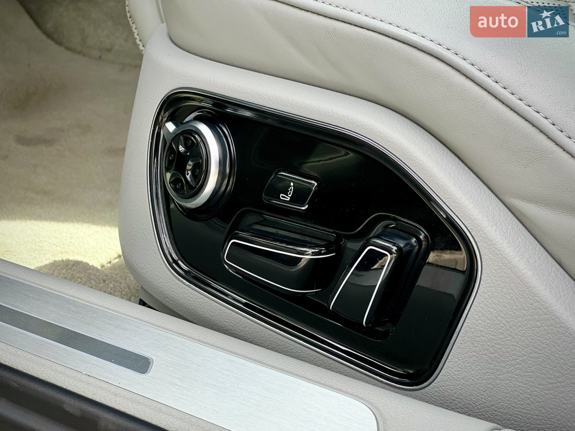 2014 Audi A8 - мініатюра 22